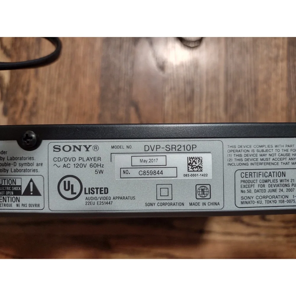 Sony DVP-SR210P Ultra Slim CD/DVD Player - Powers On / Ejects Includes Manual